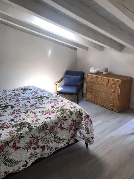 Garda Lake Attic Montinelle Exteriör bild