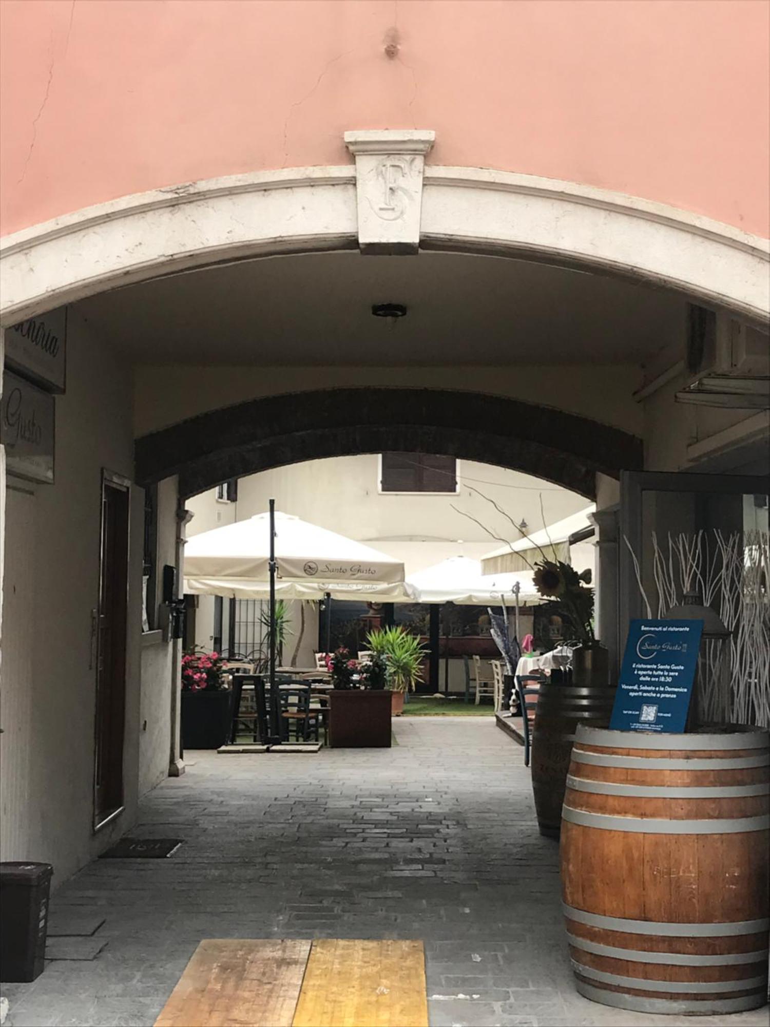 Garda Lake Attic Montinelle Exteriör bild